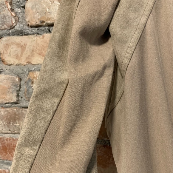 BCBGMaxAzria tan crop jacket - Picture 5 of 5